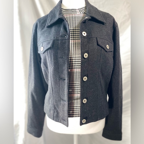 WHBM Houndstooth Black White Pink Plaid Mock Neck Short Sleeve Top EUC Size XXS - Picture 6 of 8